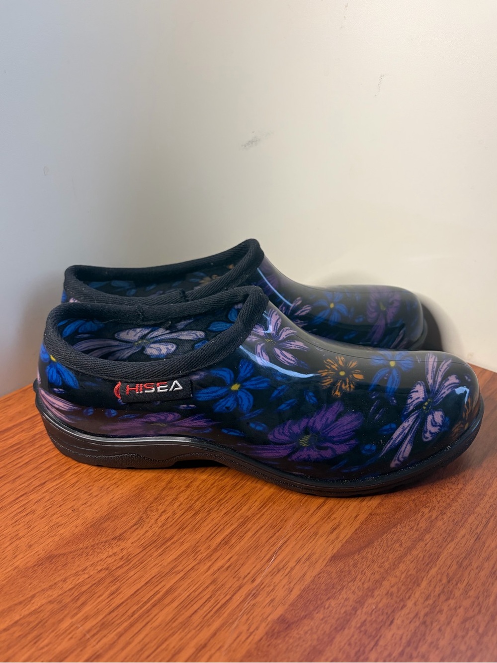 Hisea Women's Garden Rain Shoe Waterproof Outdoor Slip-On Blk/Floral Size 9
